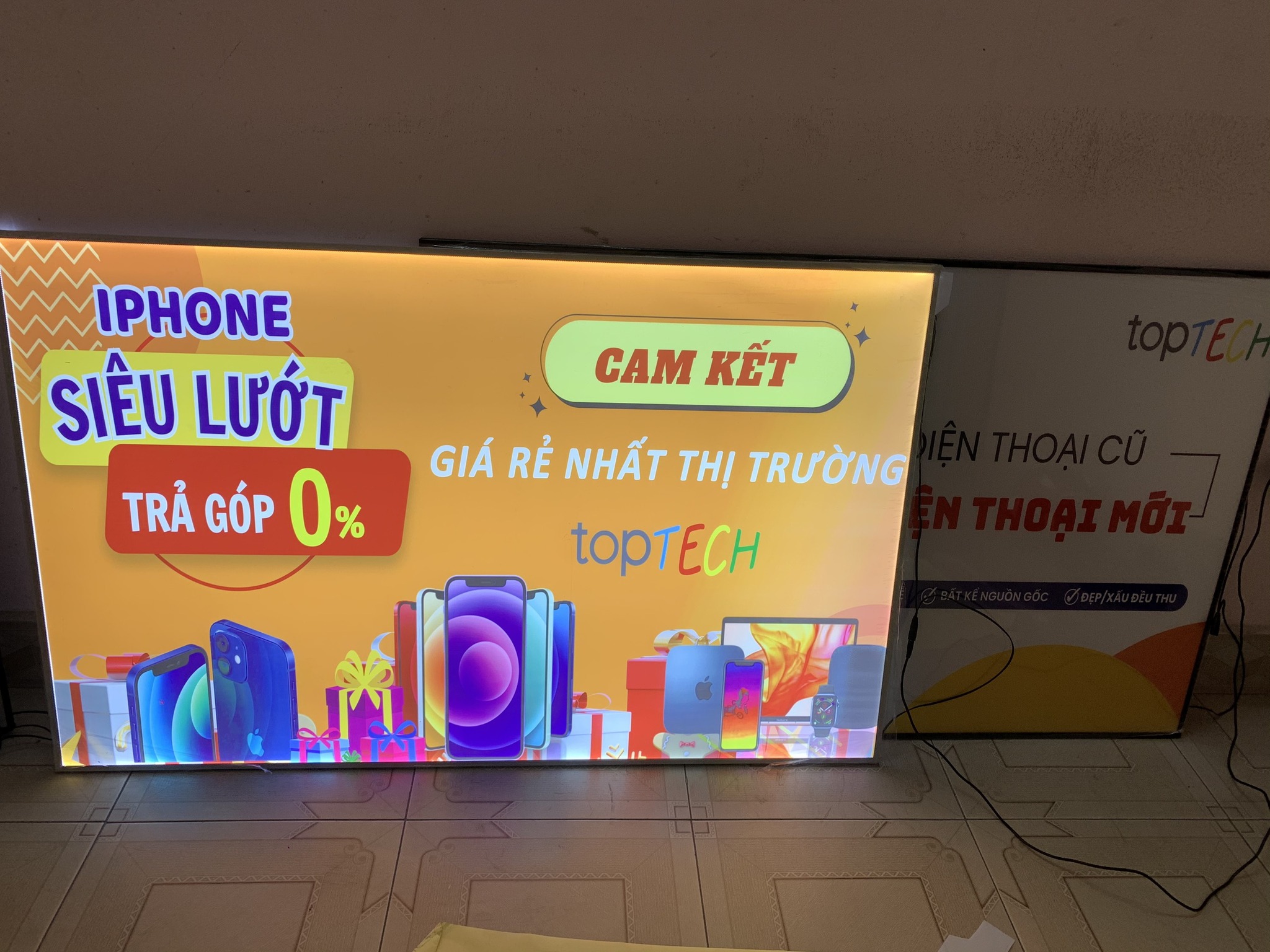 Hộp Đèn Quảng Cáo Siêu Mỏng