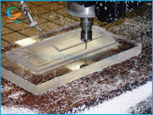 Gia Công Mica Hiện Đại
