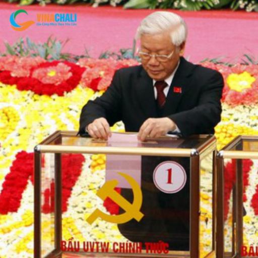 Hòm phiếu mica đại hội đảng